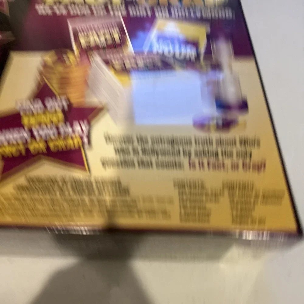 Hollywood Fact or Crap Celebrity Trivia Spin Master Game New Sealed